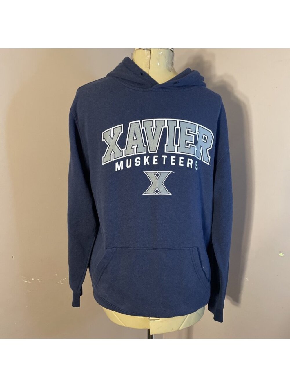 Xavier University Musketeer Hoodie Sweatshirt Blue Silver Logo Men's Sz M